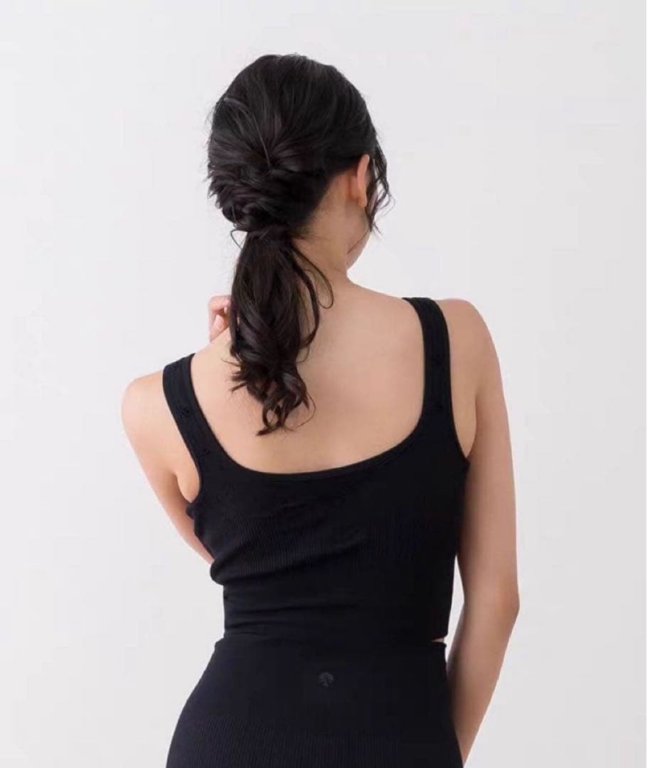 新品【SUKALA】Sサイズ　アクティブデイジーブラトップ& レギンス　黒