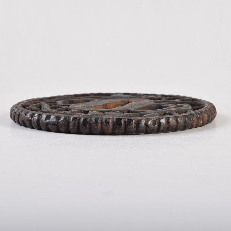 武具　刀装具　古鉄鍍金　龍彫　鍔　時代箱　C　9213