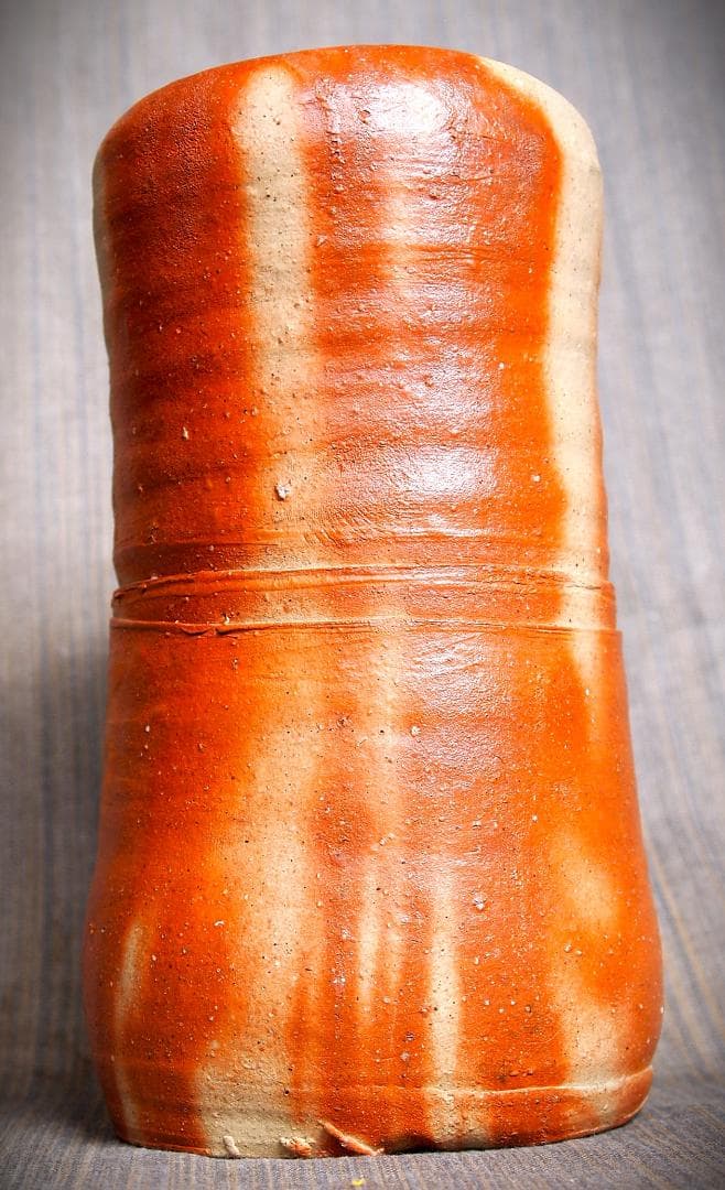 人気作家★金重有邦【師：金重素山、金重陶陽】★備前緋襷花入★共箱・布