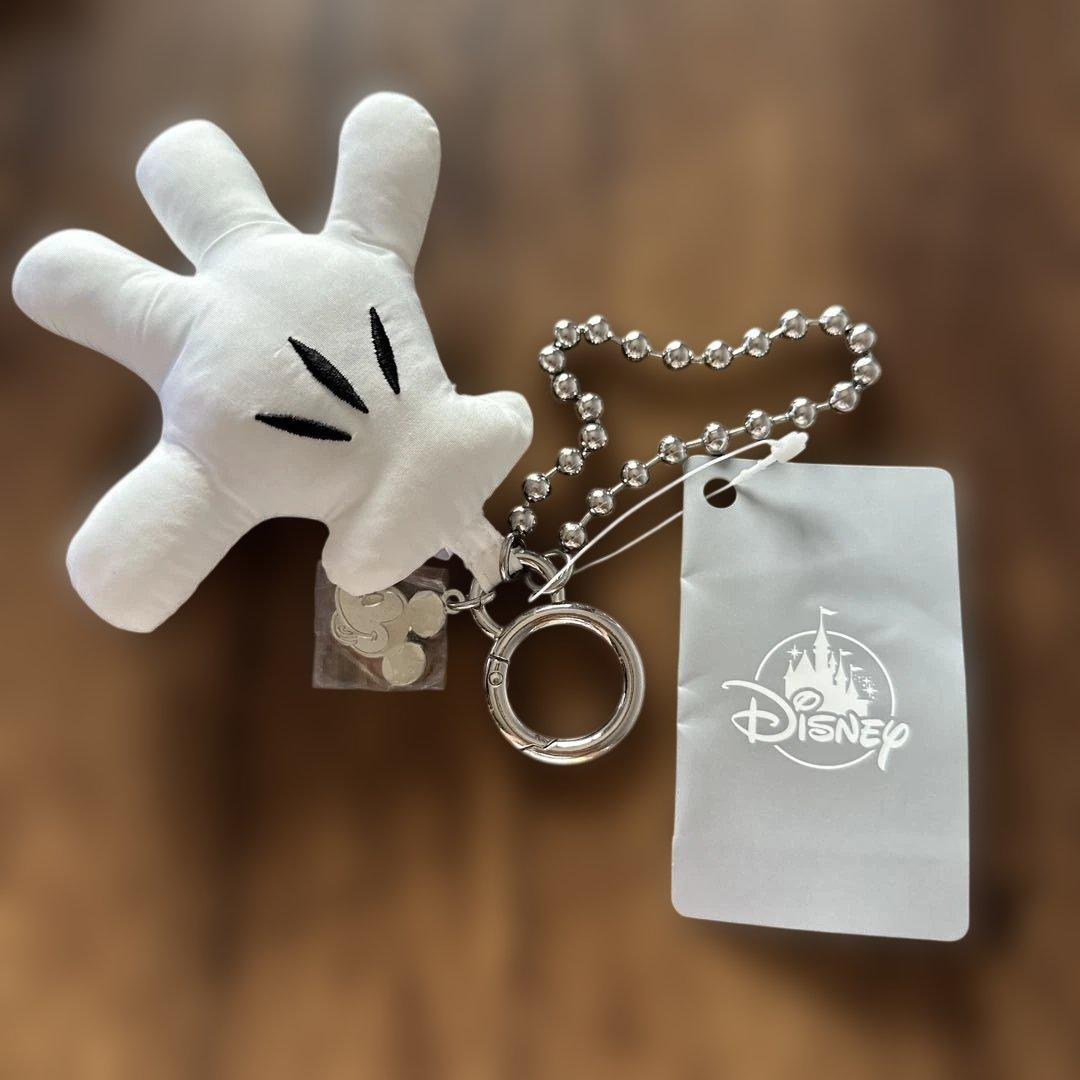 新品ディズニー購入 ミッキーマウス オープンワーク チャーム　【人気完売レア】