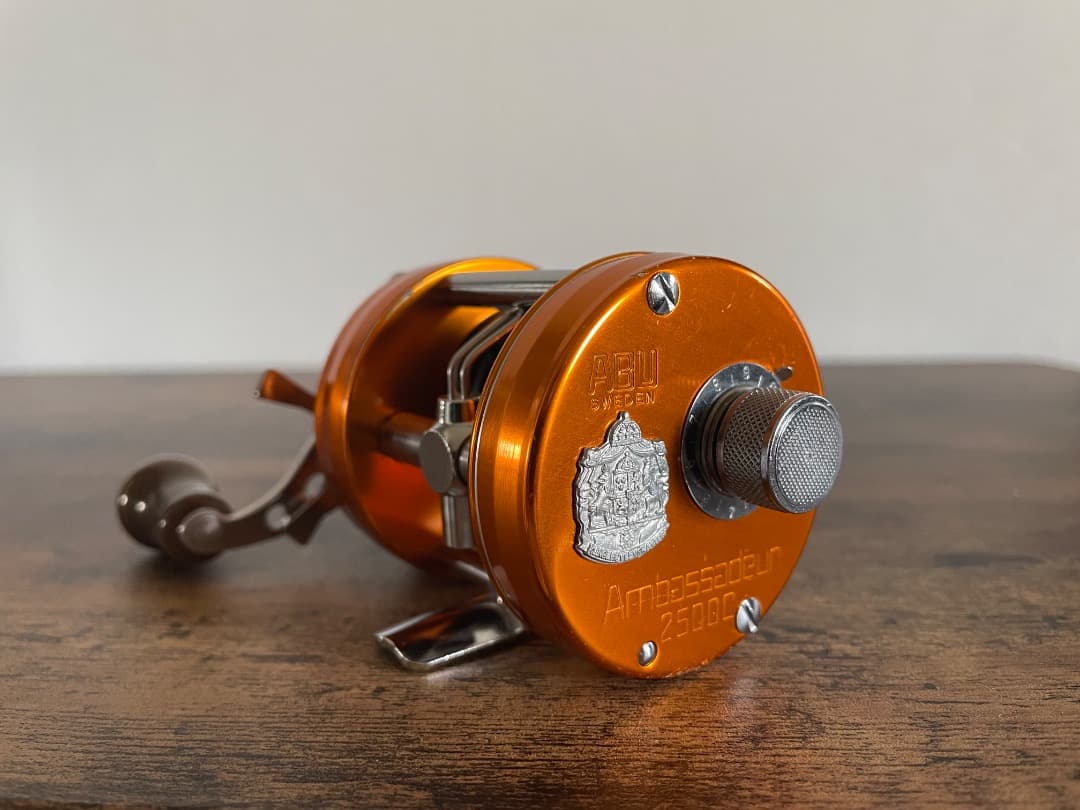 ABU Ambassadeur 2500C アンバサダー サンセットオレンジ