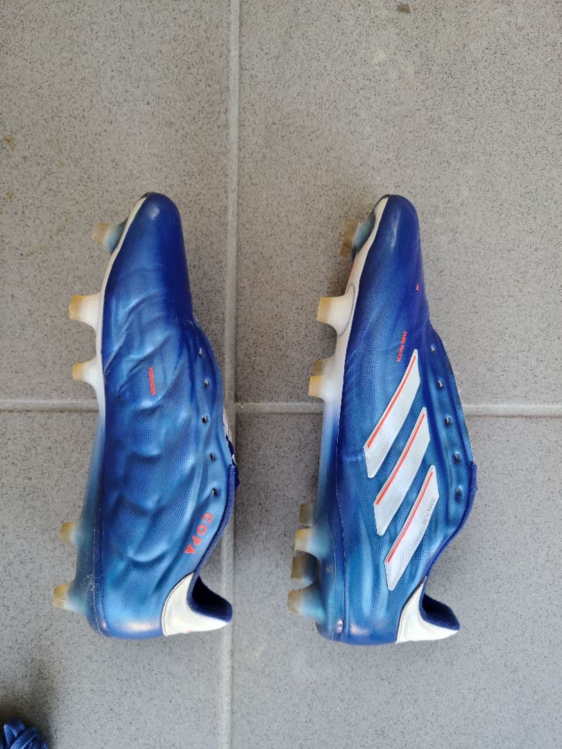 アディダスコパピュア2.1FG