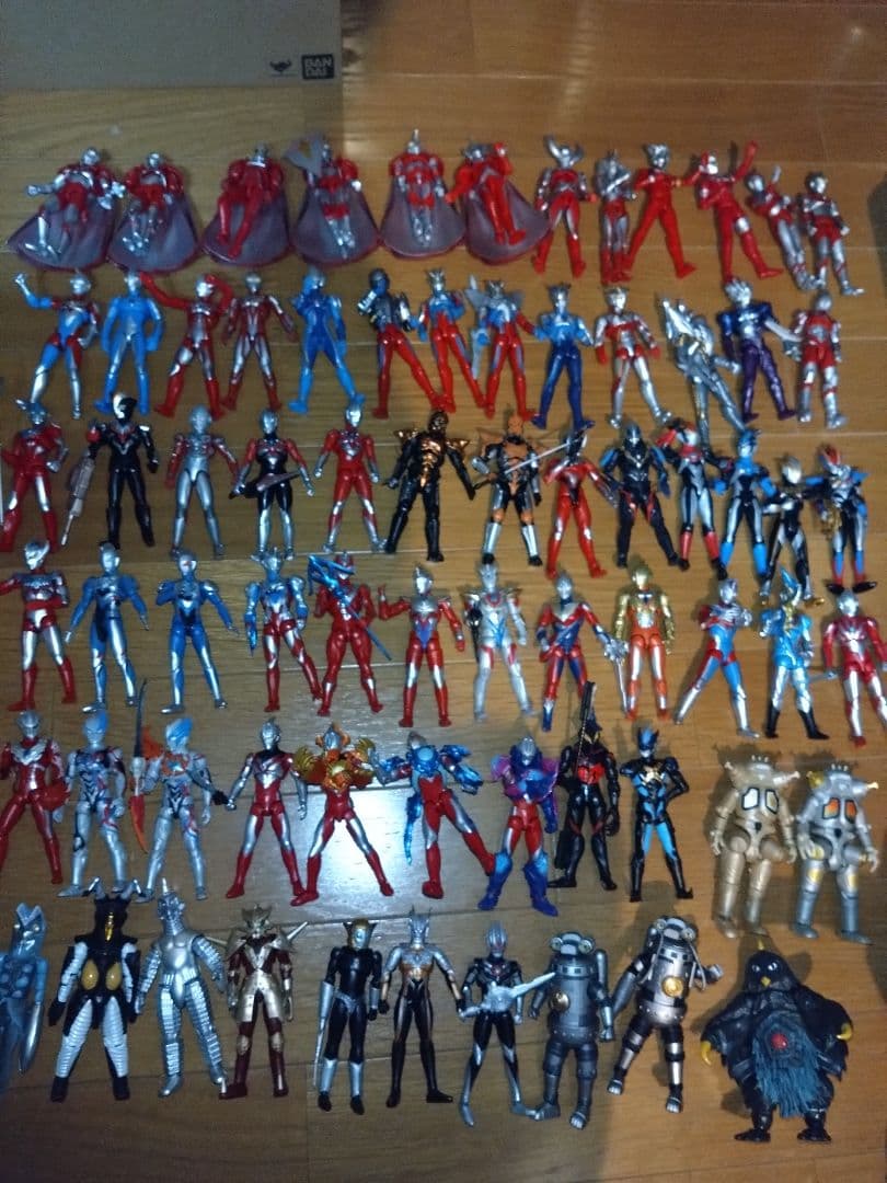 BANDAI 超動α 超動 ウルトラマン 61体 まとめ売り 期間限定値下げ中！