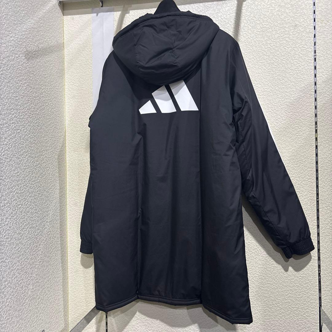 アディダスサッカーハーフコート新品