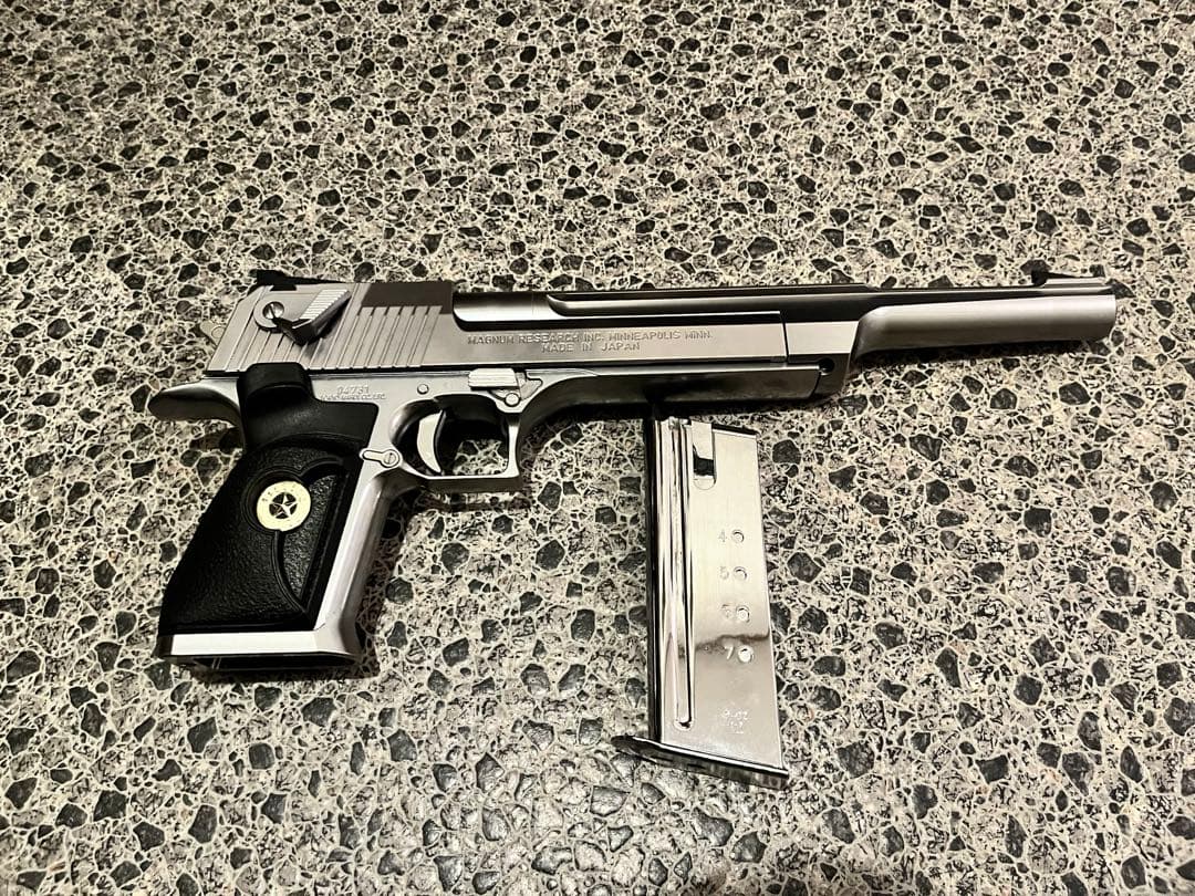 トイガン biohazard LIMITED EDITION DE.50AE