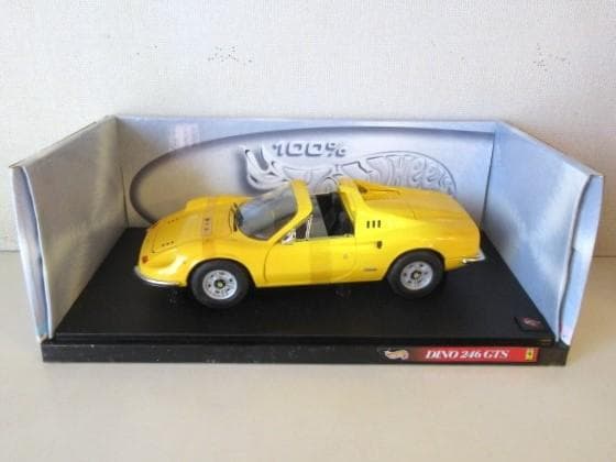 特価 Hot Wheels 1/18 フェラーリ Dino246GTS イエロー
