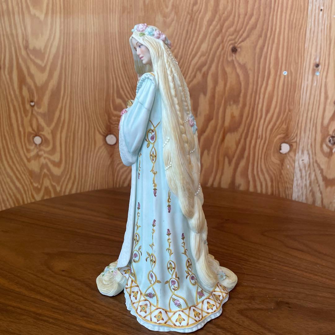 Lenox ラプンツェル　美しい陶器製女性像 花飾り　長い髪　日本製　レノックス