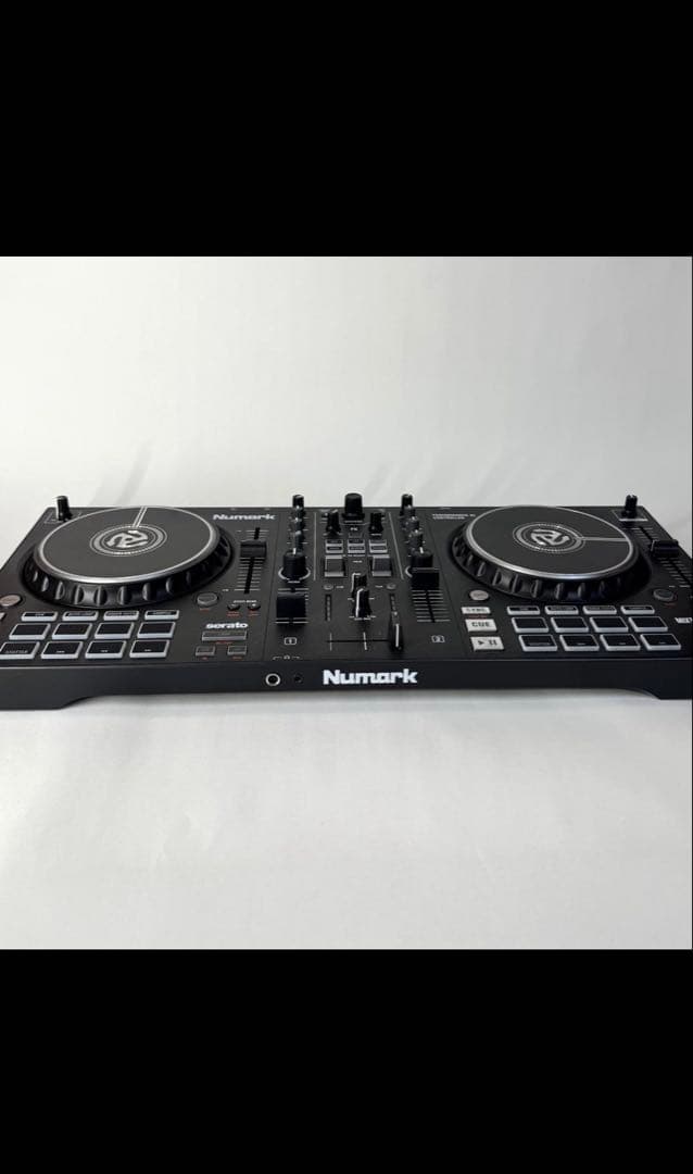 Numark Mixtrack Pro FX DJコントローラー