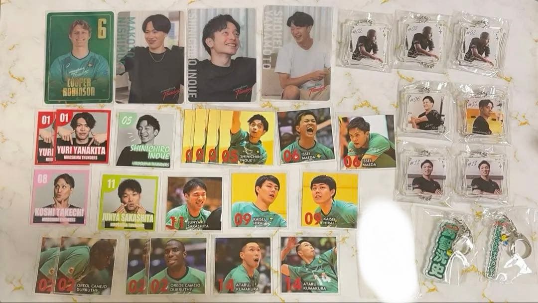 広島サンダーズ グッズ まとめ売り LINEキラキラカード 他34点