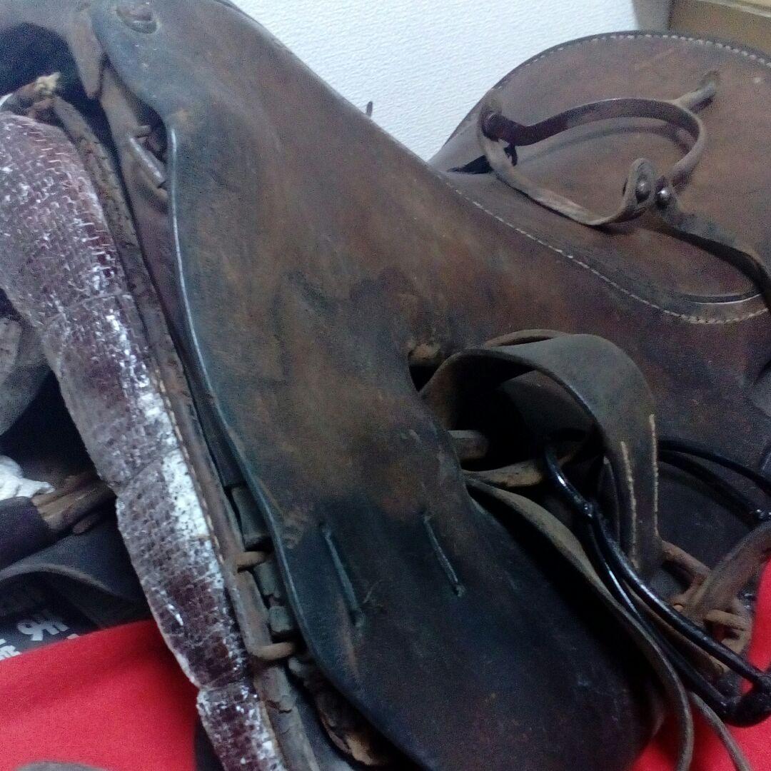 旧日本陸軍将校軍馬用鞍戦前後時代レザーアンティーク６３センチ馬具当時物