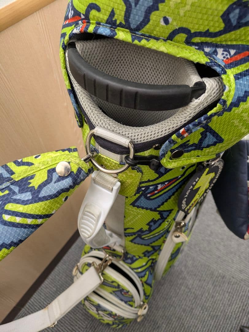 PEARLY GATES ゴルフバッグ カラフル恐竜柄