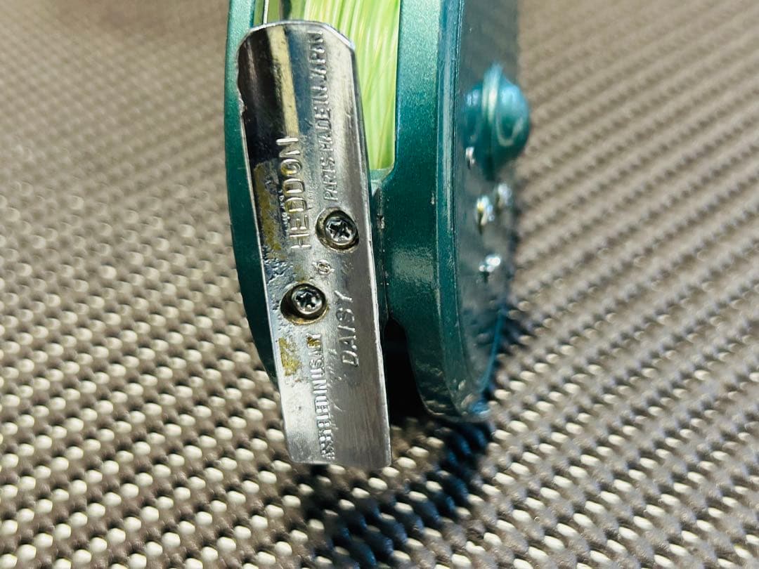 HENDON 320 フライリール 緑