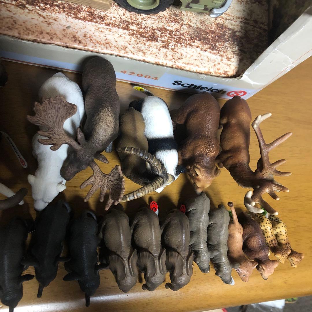 シュライヒ(Schleich) フィギュア　33体+トラック1台セット その他3