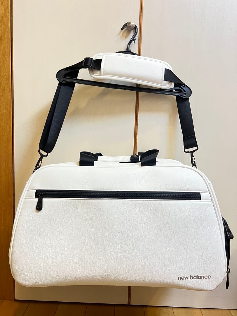 ＊新品・美品＊[new balance]ボストンバッグ/ロッカーバッグ/ホワイト