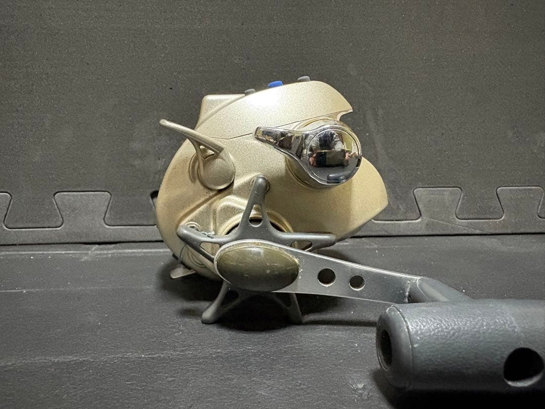 Daiwa HYPER TANACOM 400BDE 電動リール