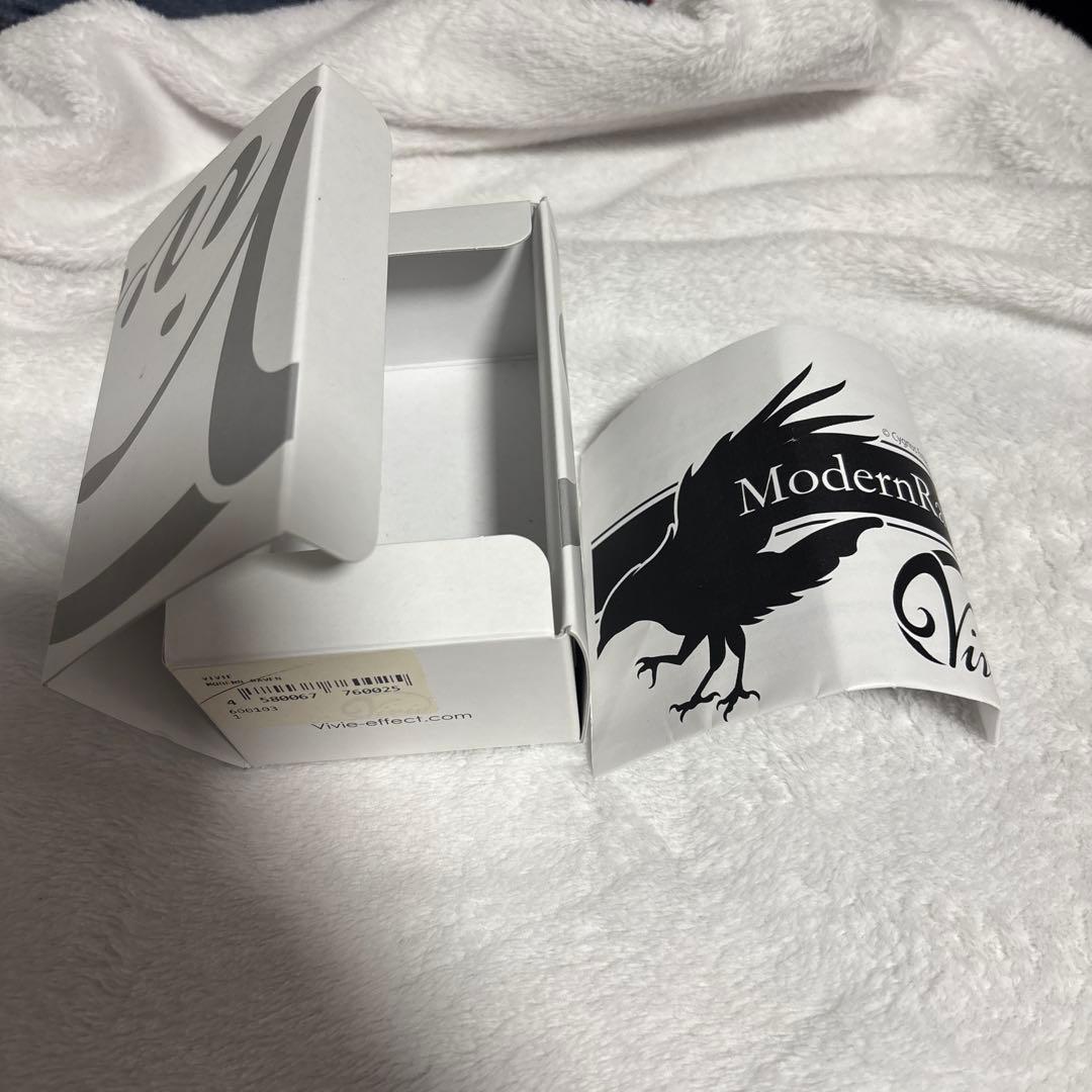 ギター vivie modern raven