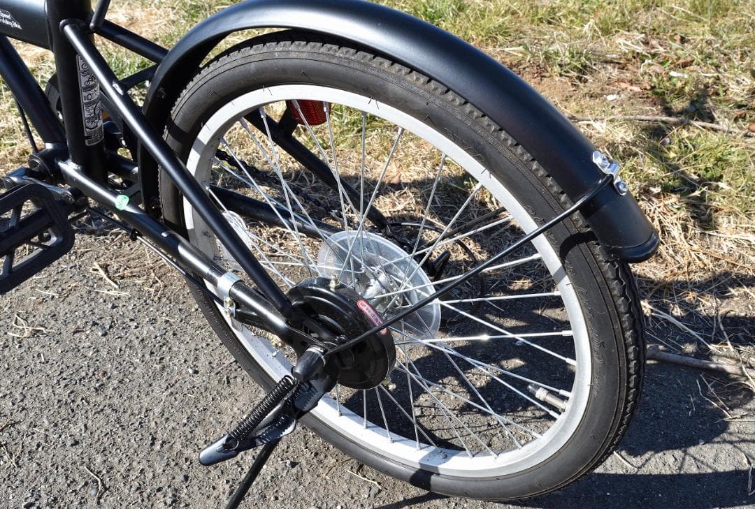 20インチの折りたたみ自転車 ブラック　引き取り限定（東京多摩地区）