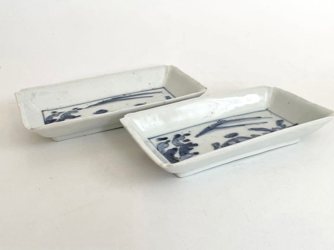 骨董　アンティーク　古伊万里　染付　水車波文様　長方皿　長皿　料理　懐石　2枚