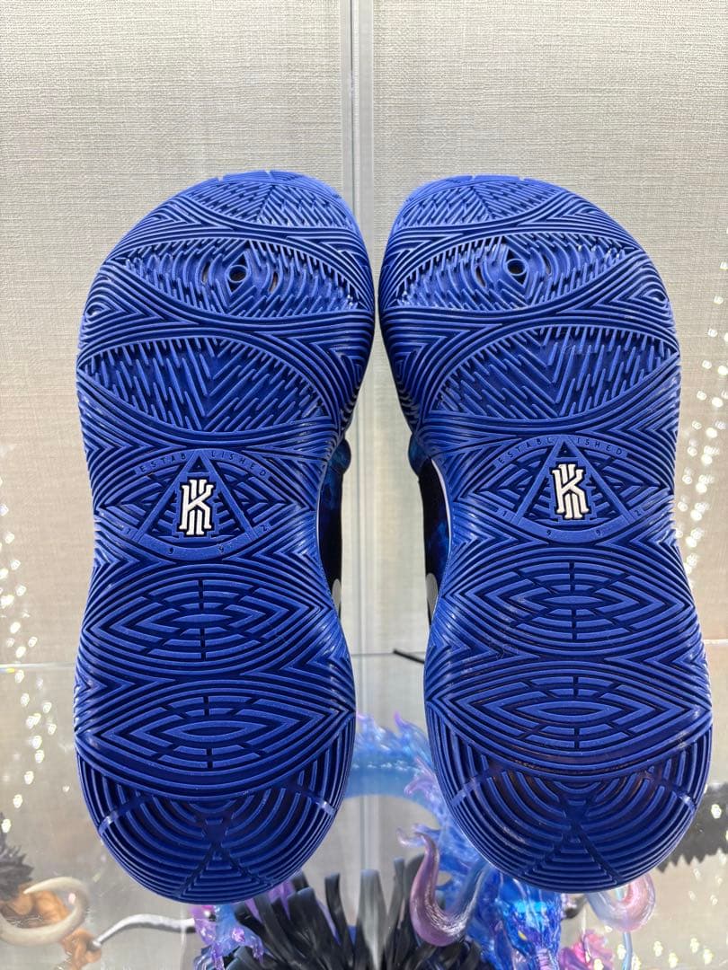 Nike Kylie 5 カイリー5 デューク　バッシュ　ナイキ　バスケ