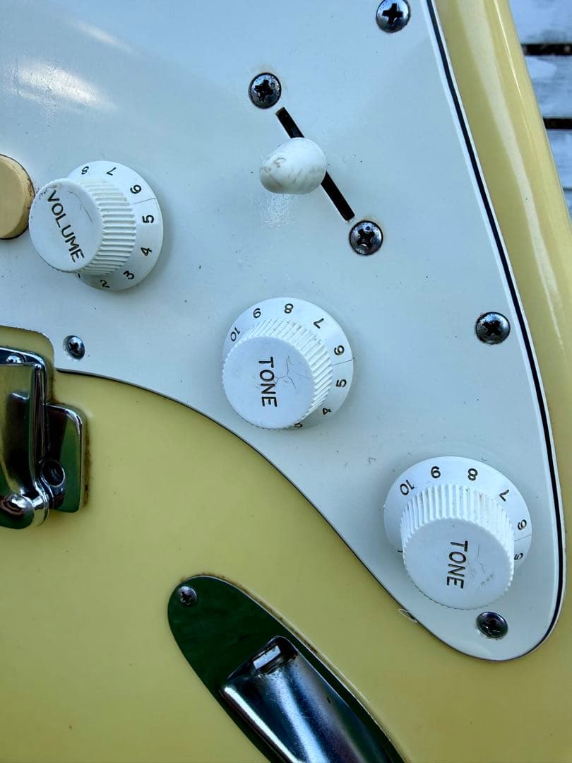 ギター Fresher STRAIGHTER FS-331