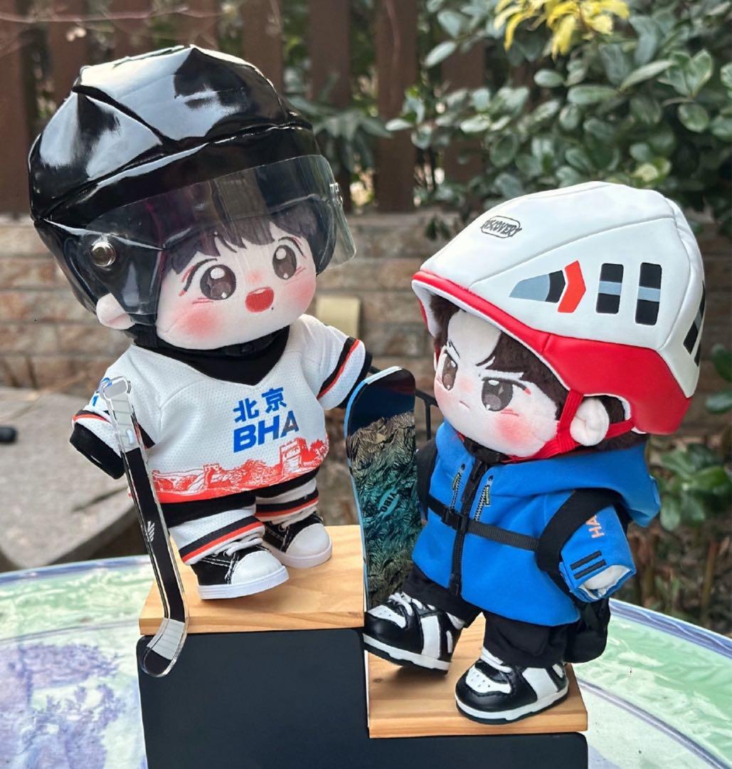 王一博ぬいぐるみ20cm肖战20cmぬいぐるみ服　博君一肖ぬいぐるみ服