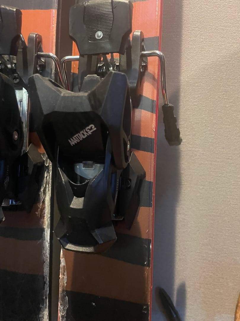 フォルクル　スキー　フリースキー　サロモン　スキーブーツ