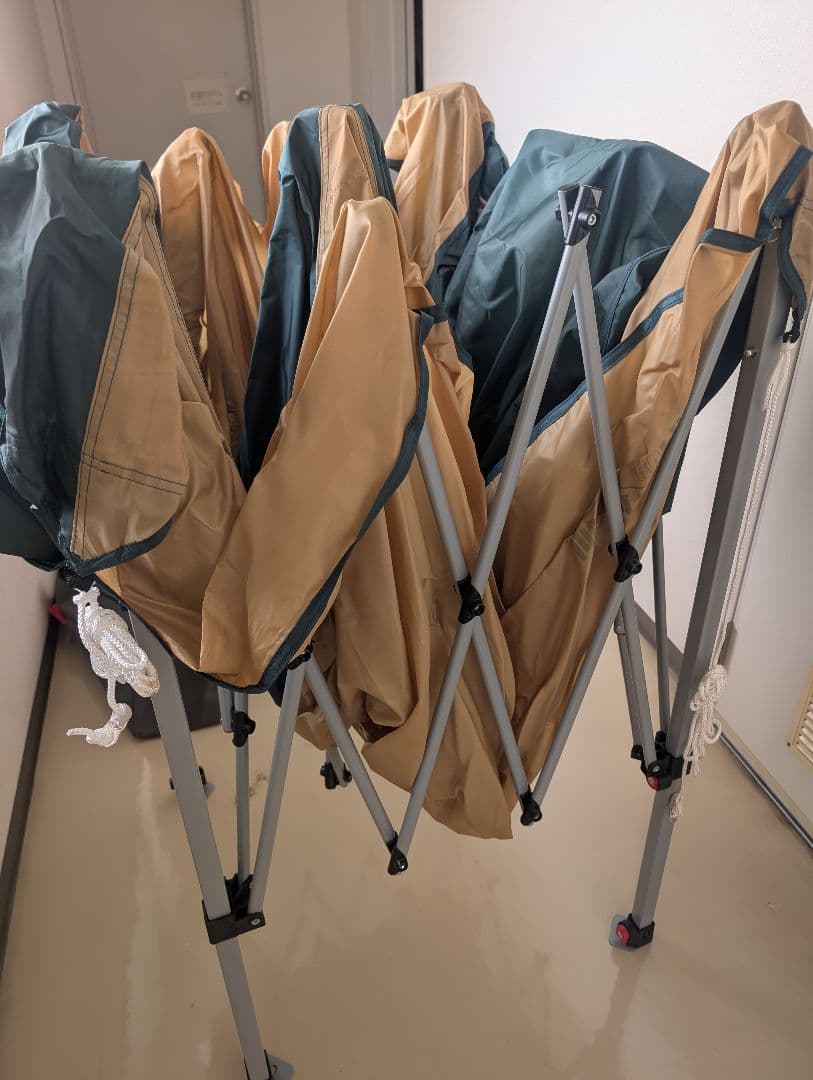 Coleman インスタントバイザーシェードM 収納袋・サイドシェード付