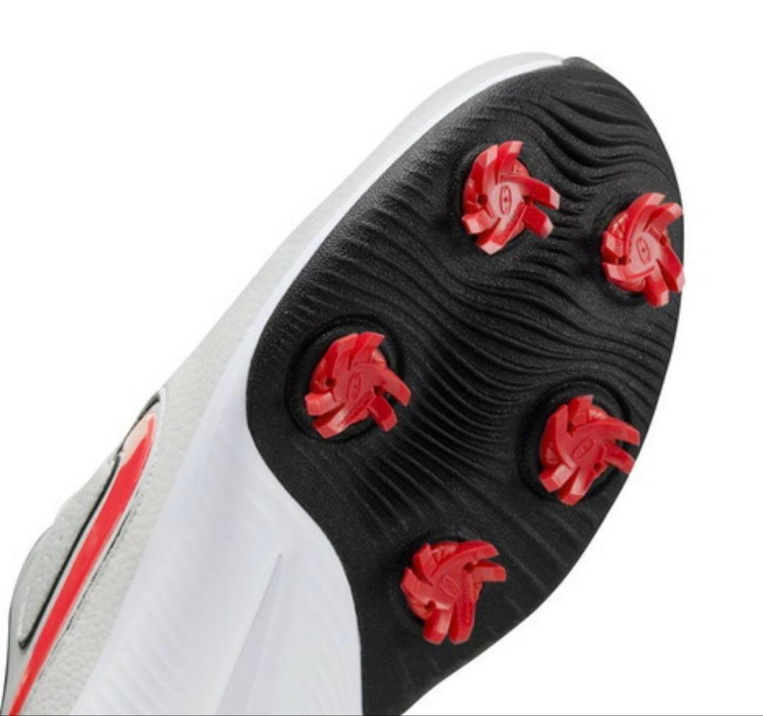 新品　ナイキ（NIKE）ビクトリー プロ 3