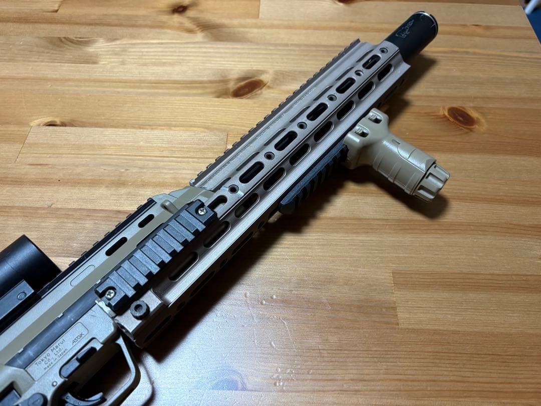 東京マルイ ガスブローバック MP7A1ベース 近未来カスタム