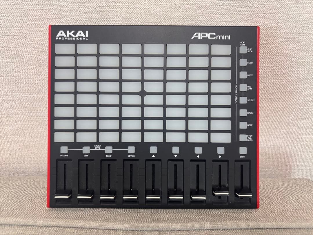 DJ機材 AKAI APC mini mk2
