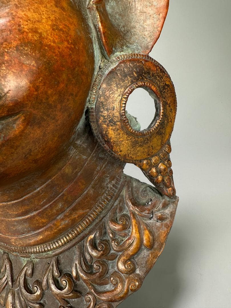 仏教美術　18世紀頃喜馬拉雅仏教　ヒマラヤ銅製面具　ヴァラーハ像　婆利迦古物保証