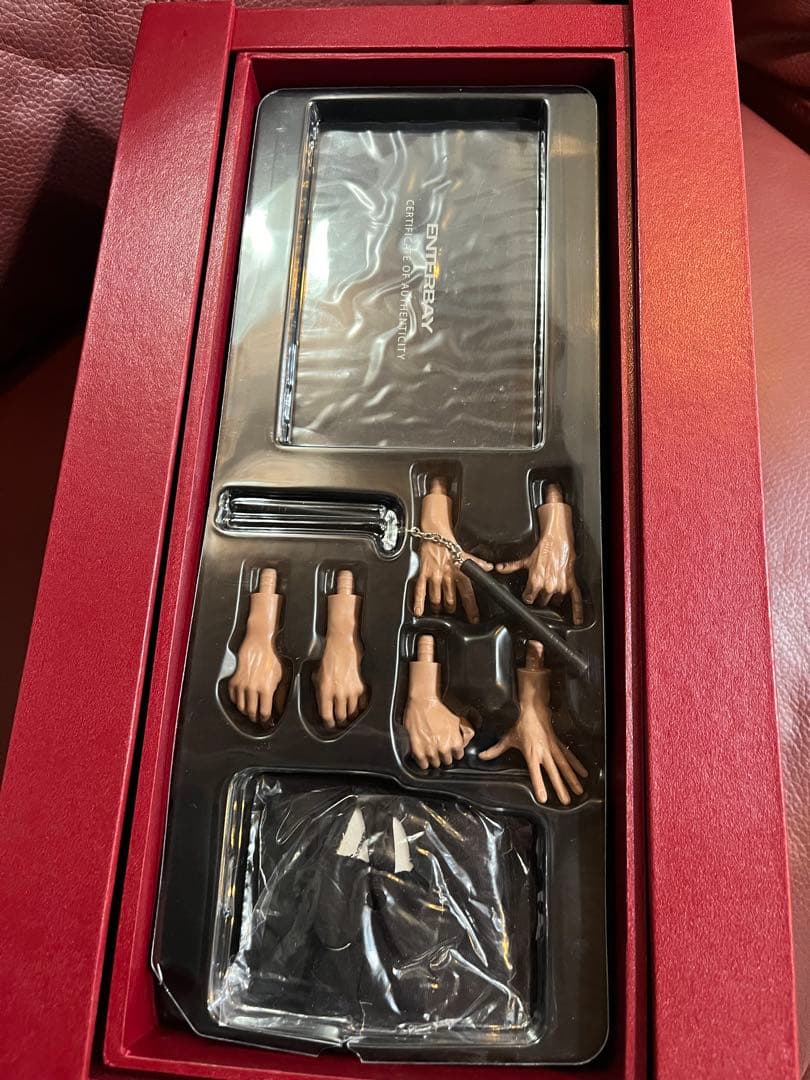 エンターベイ　ブルース・リー B-TYPE 「燃えよドラゴン」　赤箱