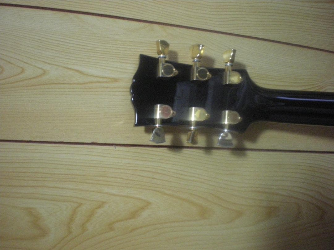 BUSKER'S ブラックレスポールエレキギター