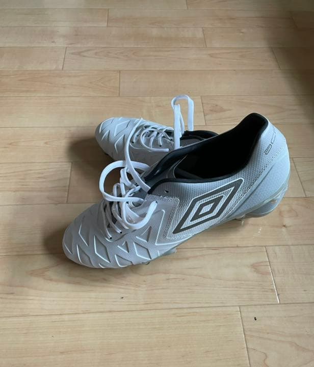 アンブロ スパイク ミックス　umbro ACR