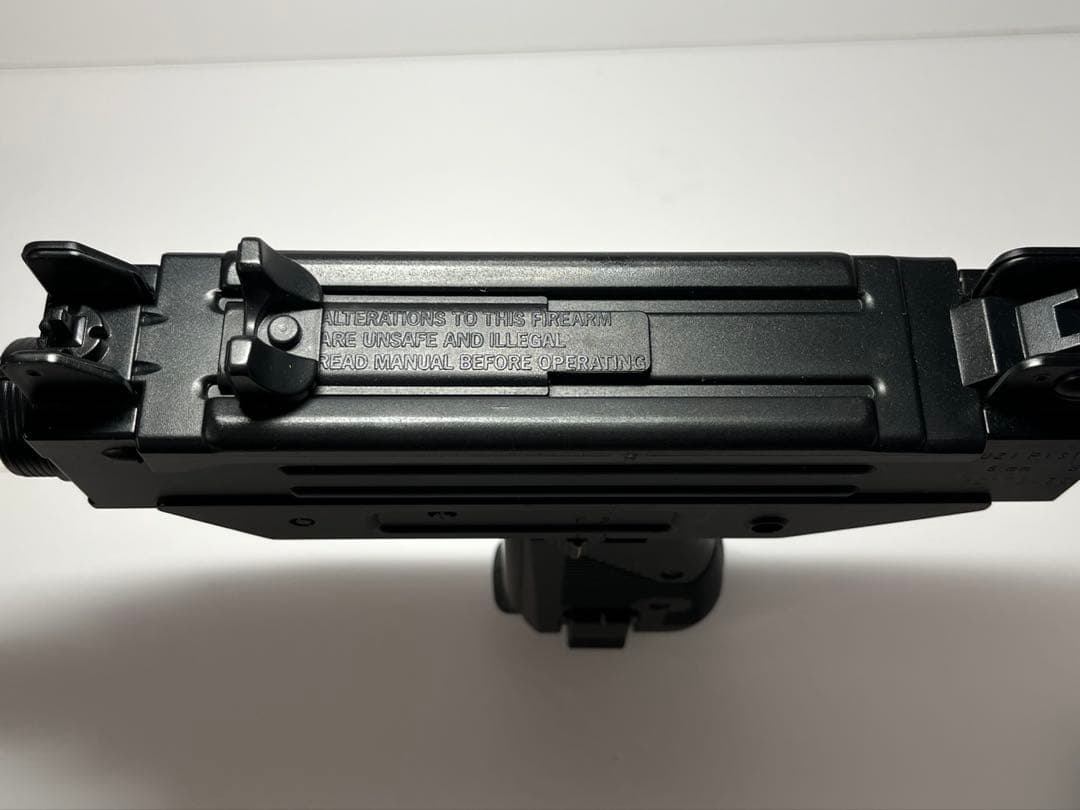 UZIフルオート ピストル マルゼンガスガン