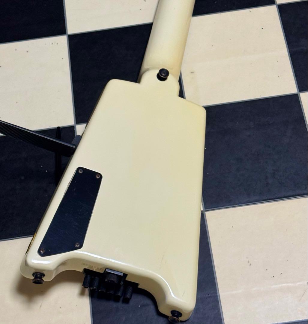 hohner g2 t ヘッドレスギター　ホワイト