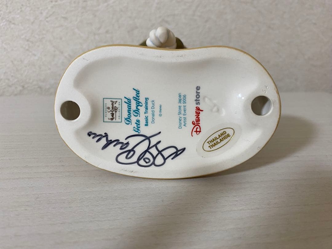 ドナルドダック　WDCC フィギュア　希少　ドナルドの入隊