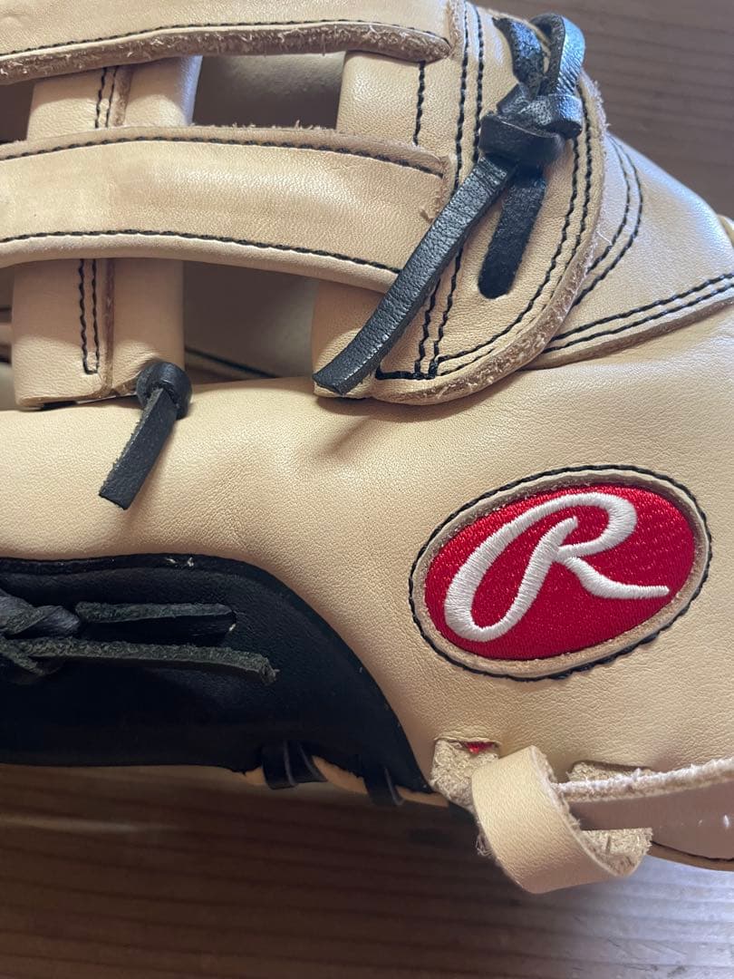 え*め様 グローブ【m1292 ローリングス　野球　軟式 左投 GR6FML8