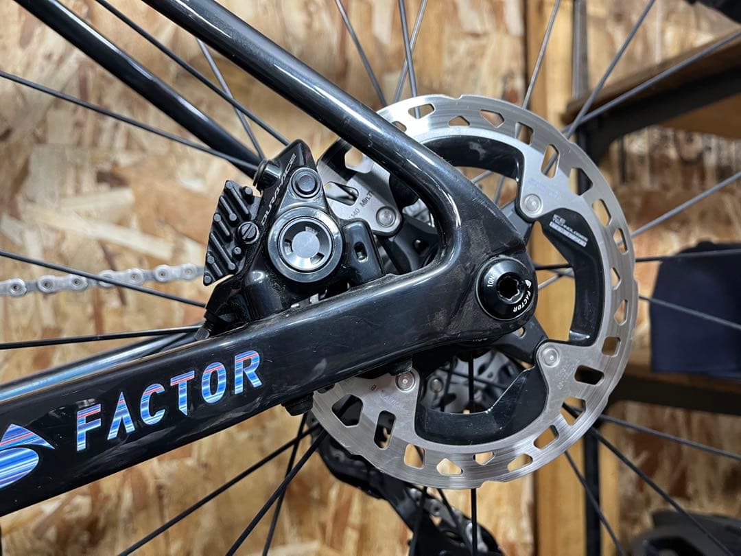 FACTOR OSTRO VAM ロードバイク