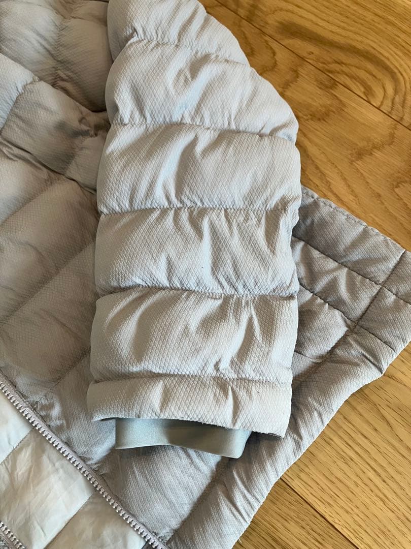 パーリーゲイツ ライトグレー ダウンジャケット サイズ5