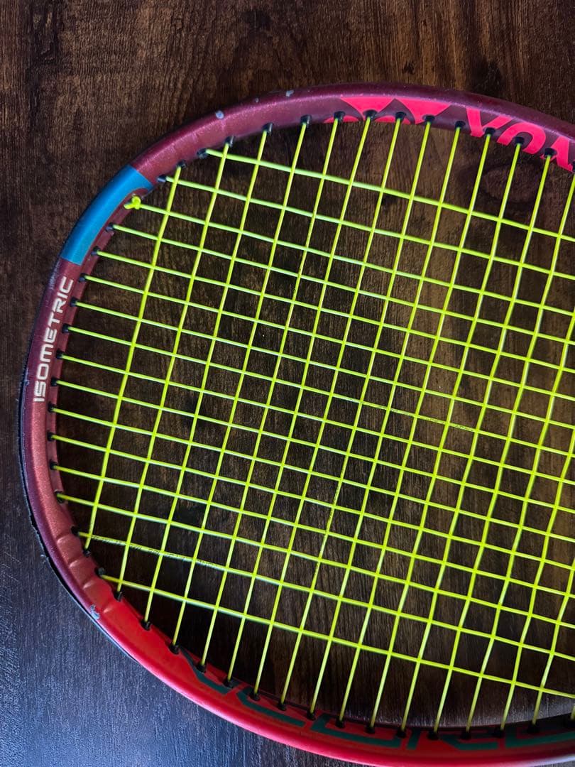 テニスラケットヨネックスブイコア98