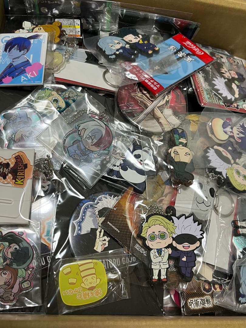 ノンジャンル　アニメグッズ　大量まとめ売り　1400点以上