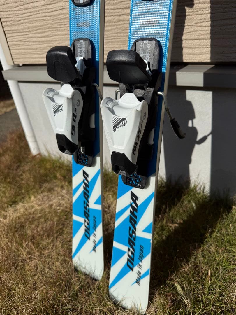 オガサカ　ジュニアスキー j1 130センチ