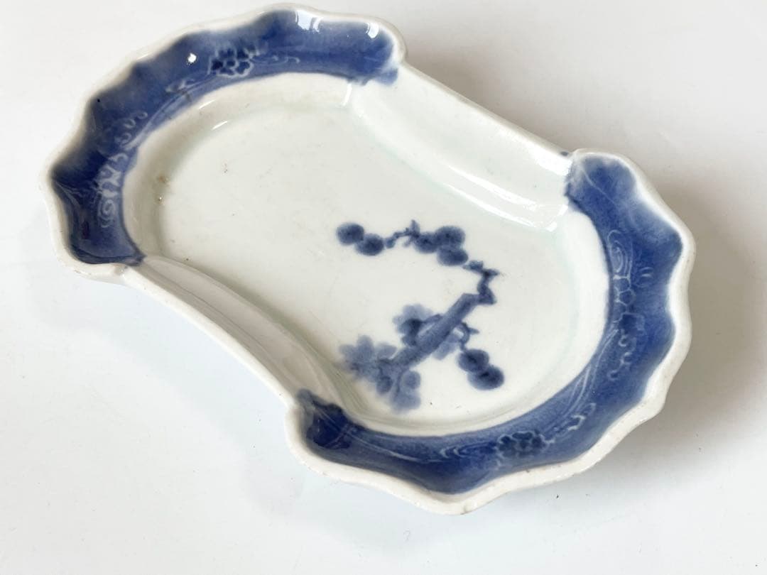 骨董　アンティーク　古伊万里　染付　竹図　変形皿　分銅形　大明年製銘