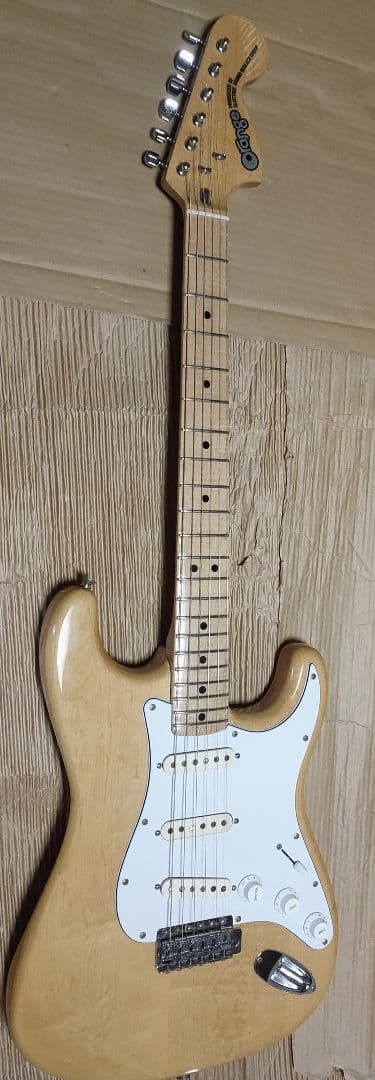 Orange ストラトキャスタータイプ　美品　（古いFERNANDES）