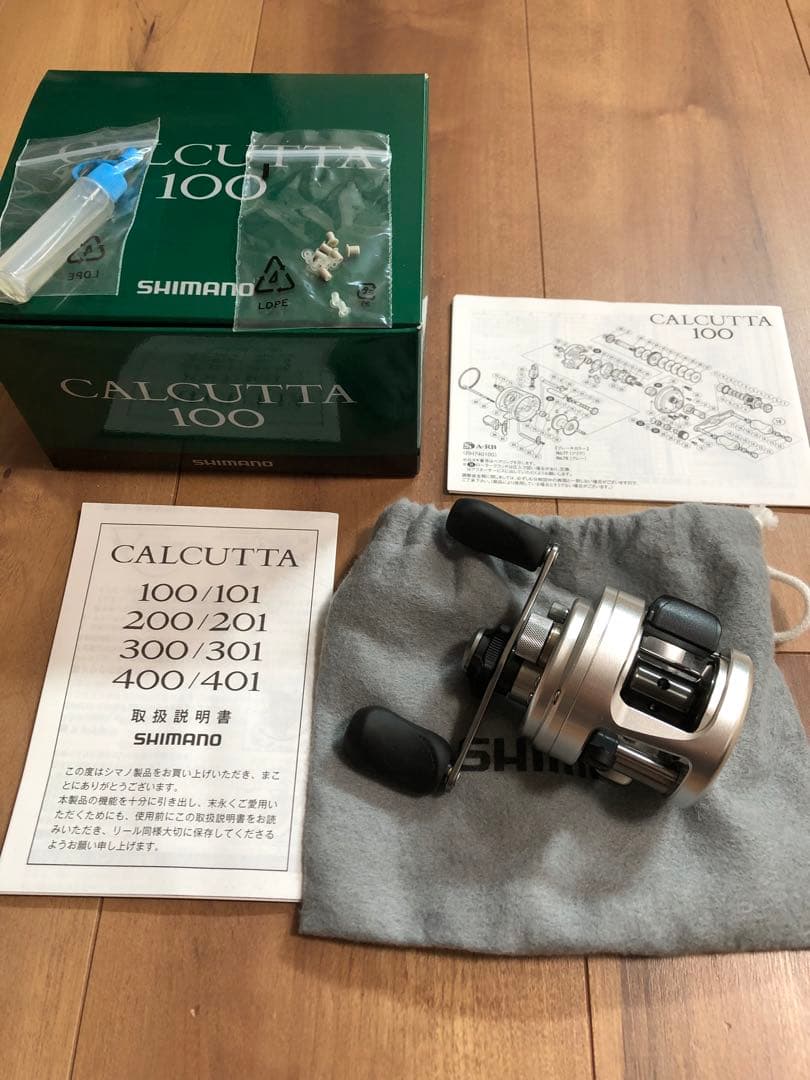 【美品】シマノ 12カルカッタ 100 SHIMANO 12 CALCUTTA