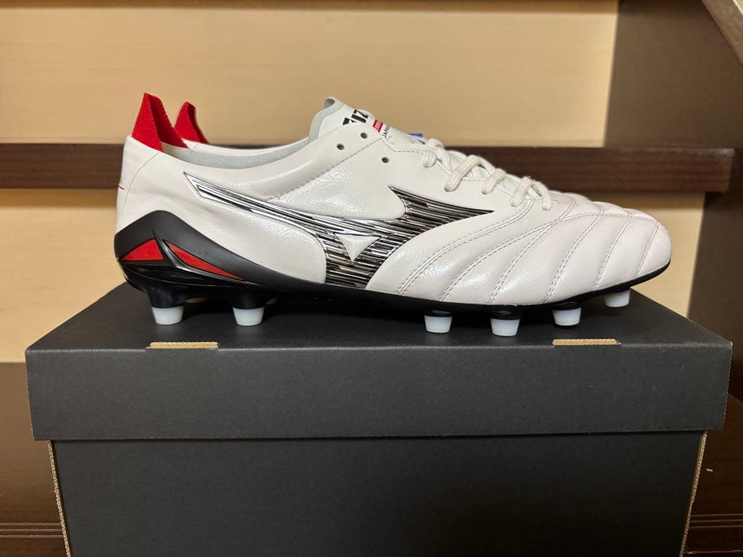 サッカースパイク　ミズノ　モレリアネオ4 JAPAN 新品 26.5cm