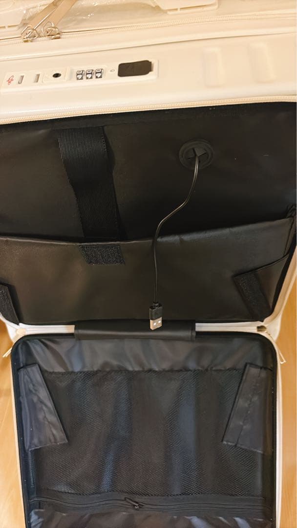 スーツケース フロントオープン ホワイト, M (4~7泊/60L)