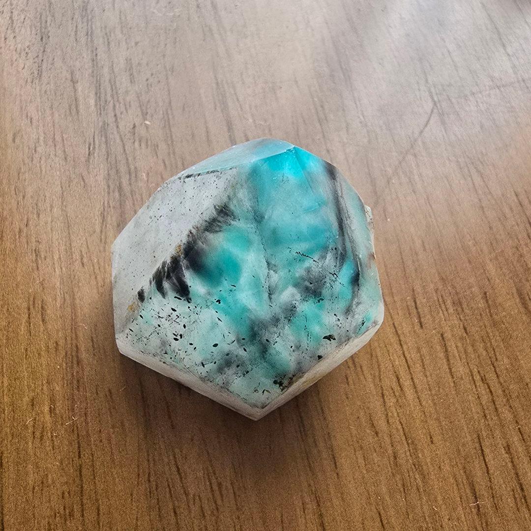 アホーアイト水晶　磨き　　アホイト　アホアイト　アホアイト　　アホー石