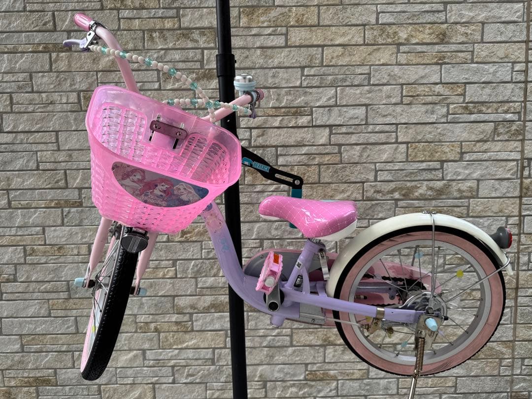 子供用自転車 ピンク 16インチ　補助輪付き